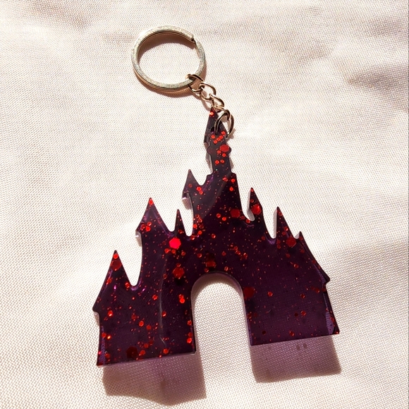 Handmade Disney Castle Keychain/bag charm - Picture 6 of 8
